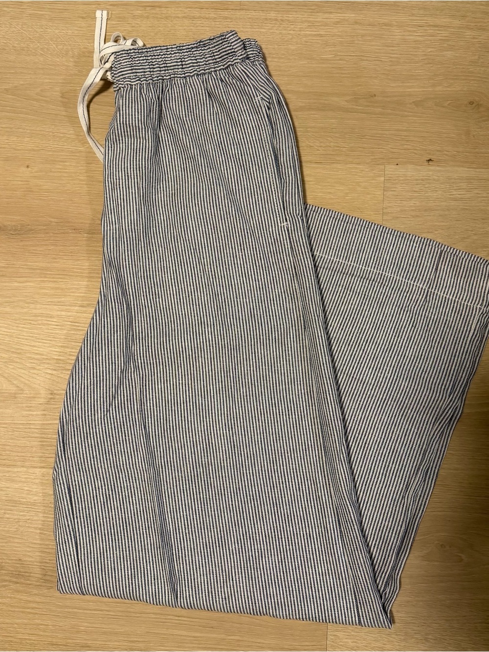 NWT Blue & White Pinstripe Drawstring Wide-Leg Pants